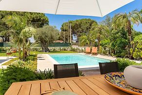 Villa Bali With Pool by Wonderful Italy