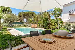 Villa Bali With Pool by Wonderful Italy