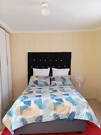 Zone 4 Motel and spa