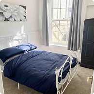 Torquay, 1 Bedroom, Sleeps 4, Free Parking, Torbay