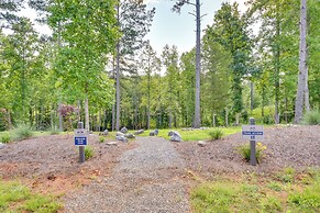 Hot Tub & Dock: Lakefront Connelly Springs Escape