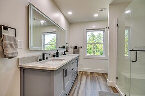 Hot Tub & Dock: Lakefront Connelly Springs Escape