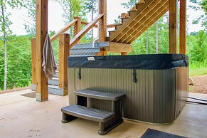 Hot Tub & Dock: Lakefront Connelly Springs Escape