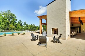 Hot Tub & Dock: Lakefront Connelly Springs Escape