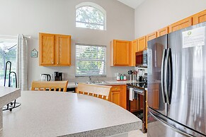 Haines City Home w/ Lanai: 15 Mi to Legoland!