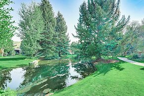 Cozy Sun Valley Townhome w/ Mountain Views!