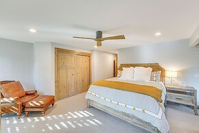 Cozy Sun Valley Townhome w/ Mountain Views!