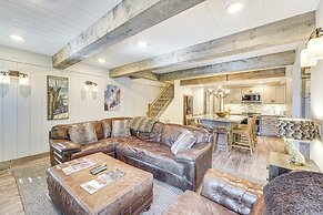 Cozy Sun Valley Townhome w/ Mountain Views!