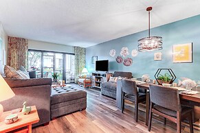 Condo w/ Patio & Resort Amenities in Fort Pierce!