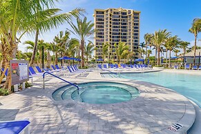 Condo w/ Patio & Resort Amenities in Fort Pierce!