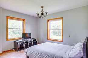 Pet-friendly New Berlin Retreat w/ Patio & Yard!