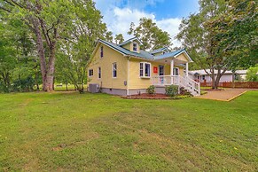 Updated Damascus Cottage on Appalachian Trail!