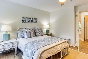 Keowee Key Condo w/ Lake Access & Community Pools!