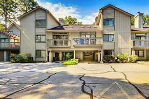 Keowee Key Condo w/ Lake Access & Community Pools!