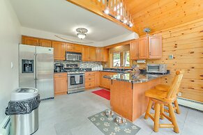 Michigan Cabin w/ On-site Fishing Pond & Deck