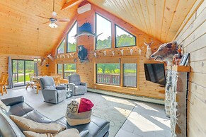 Michigan Cabin w/ On-site Fishing Pond & Deck