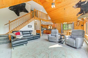 Michigan Cabin w/ On-site Fishing Pond & Deck