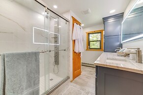 Michigan Cabin w/ On-site Fishing Pond & Deck