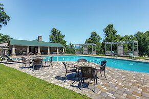 Nantahala Village Cabin w/ Resort Amenities!