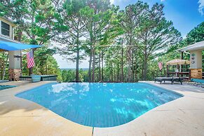 Broken Bow Escape w/ Mountain Views & Pool Access!