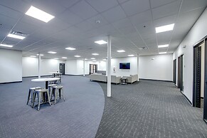 Bloomington Apartment - Walk to IU Campus & Mall!