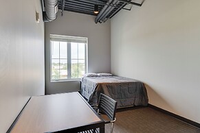 Bloomington Apartment - Walk to IU Campus & Mall!