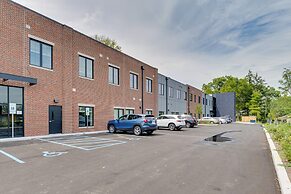 Bloomington Apartment - Walk to IU Campus & Mall!