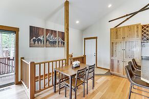 Home Near Glacier National Park w/ Hot Tub & Deck!