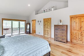 Home Near Glacier National Park w/ Hot Tub & Deck!