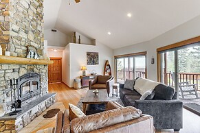Home Near Glacier National Park w/ Hot Tub & Deck!
