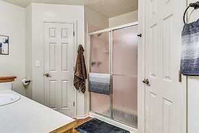 Indianapolis Home w/ Fire Pit & On-site Fishing!