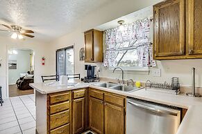 Indianapolis Home w/ Fire Pit & On-site Fishing!