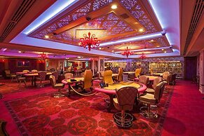 DIAMOND PALACE LORDS PLAZA