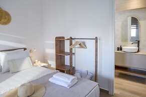 Ninemia Seaview by Estia