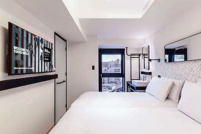 YOTEL Tokyo Ginza