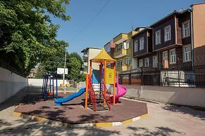 April Story Apart Hotel