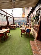 April Story Apart Hotel