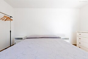 2317 Villa Rose by Barbarhouse
