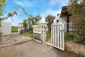 2335 Villetta Ada by Barbarhouse