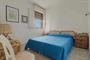 2335 Villetta Ada by Barbarhouse