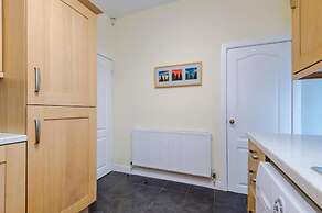 Beautiful 2bed House Near Pinderfield Hospital