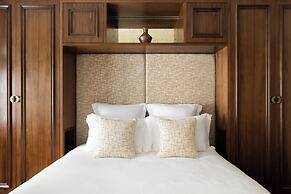 HIGHSTAY - Luxury Serviced Apartments - Place des Victoires