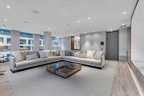 ModernHaus Autograph Collection