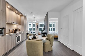 ModernHaus Autograph Collection