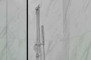 ModernHaus Autograph Collection