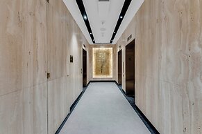 ModernHaus Autograph Collection