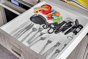 ModernHaus Autograph Collection