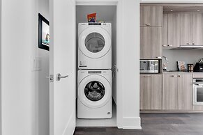 ModernHaus Autograph Collection