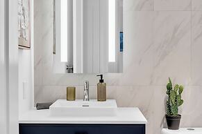 ModernHaus Autograph Collection