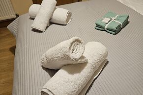 Cockfosters - Apartment - Sleeps 3 - Near Underground